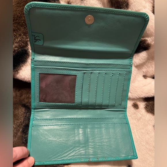 Boho Western Turquoise Hand tooled Leather wallet - Picture 3 of 9
